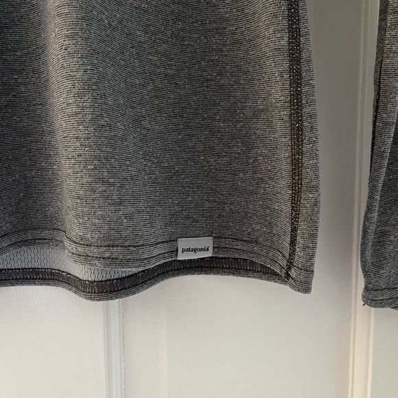 Patagonia Women’s Capilene® Midweight Zip-Neck, X-Small, Gray - Picture 7 of 11